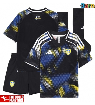 Leeds United Tredje Tröja Barn 2025-26 Kortärmad (+ Korta byxor)